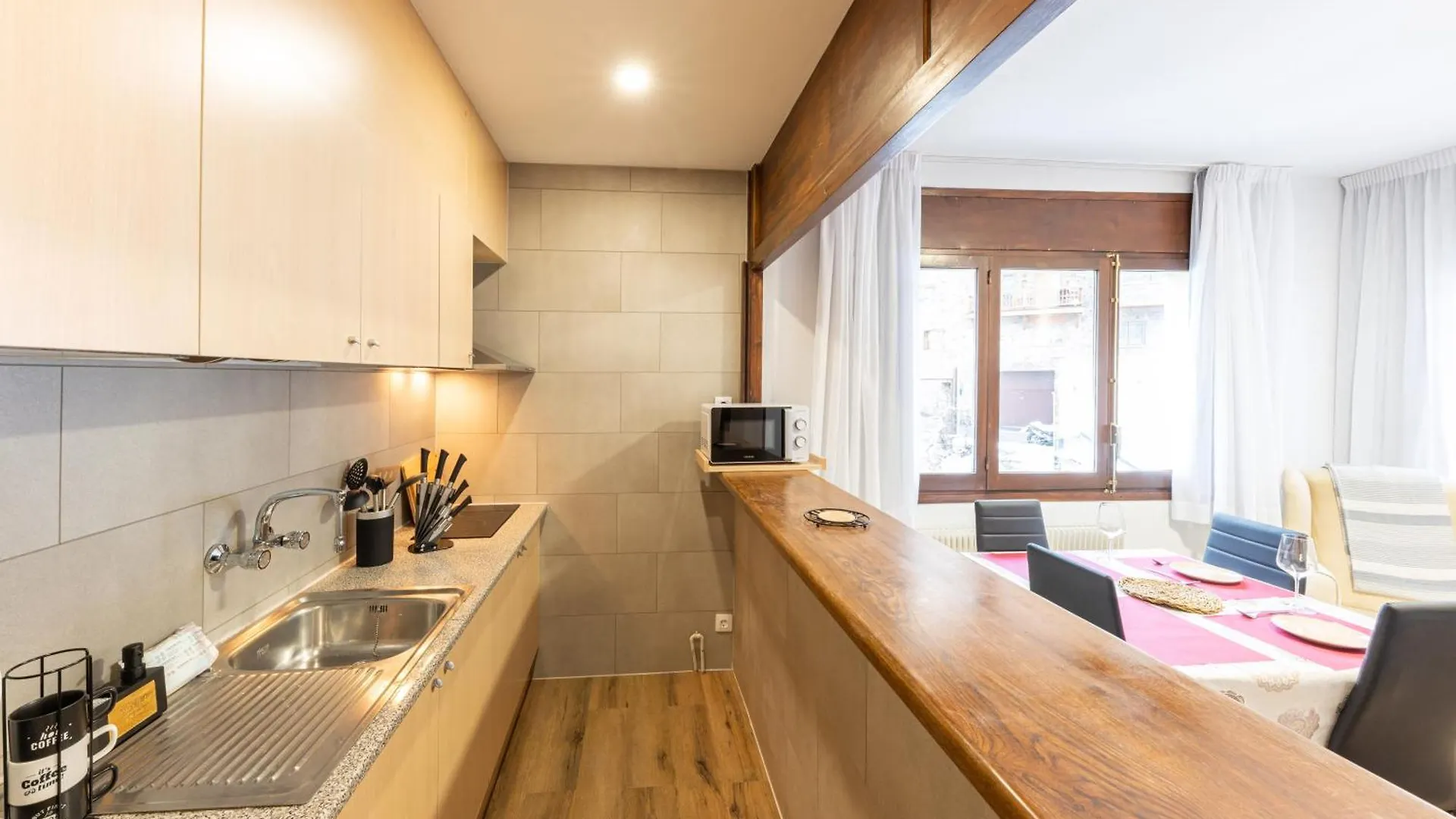 La Solana Apartaments & Spa Encamp 0*,